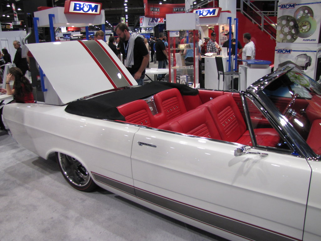 FORD-GALAXY-CONVERTIBLE-SIDE-BACK.JPG