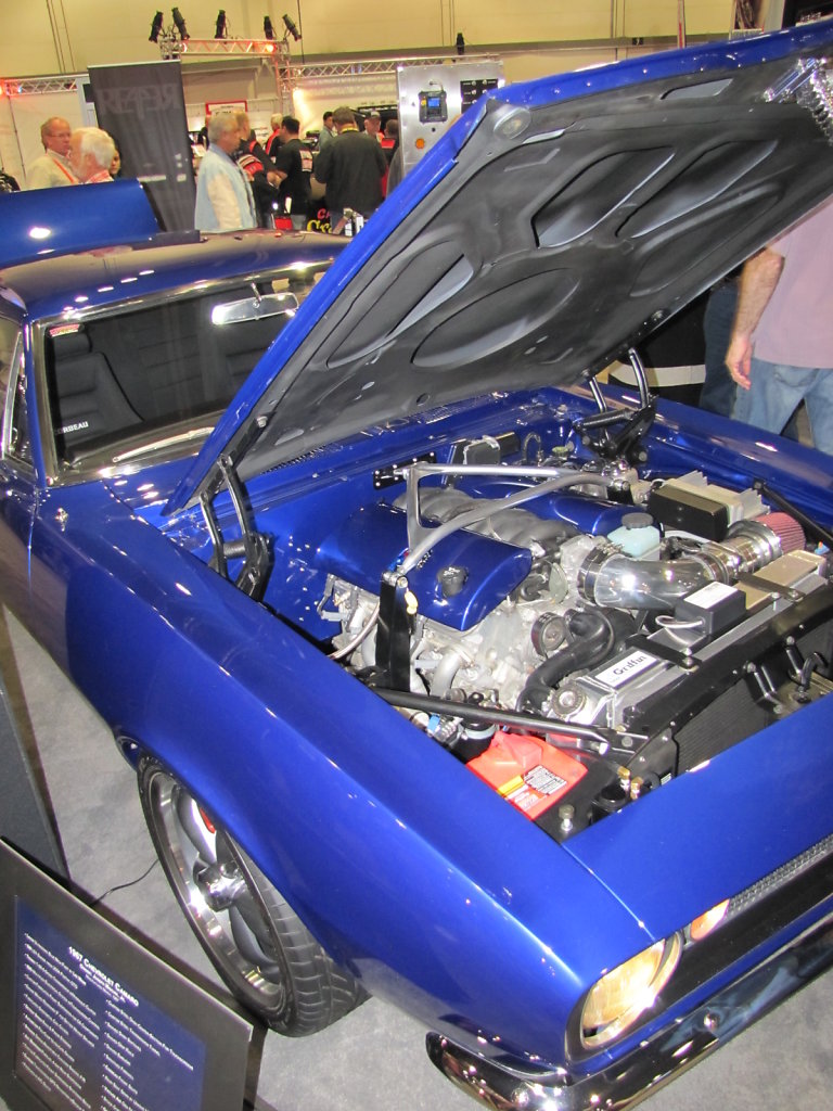 Chevy-Camaro-Blue-Engine.JPG