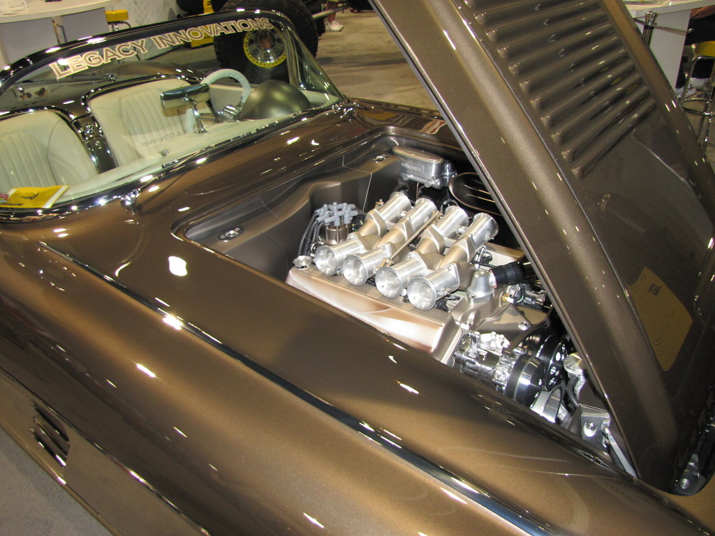 Chevy-Corvette-Body-Kit-Convertible-Engine.JPG